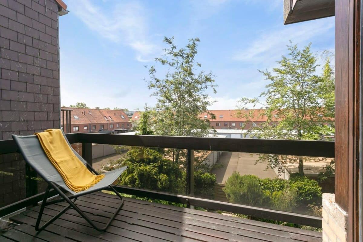 Vakantiehuis Eighties Modernist Design House With Garden Near The