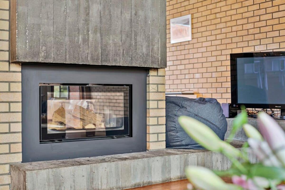 Vakantiehuis Eighties Modernist Design House With Garden Near The Oostende
